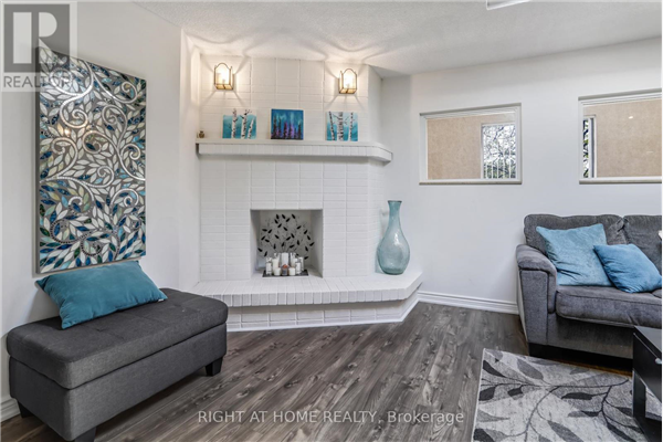#304 -55 CARSCADDEN DR, Toronto