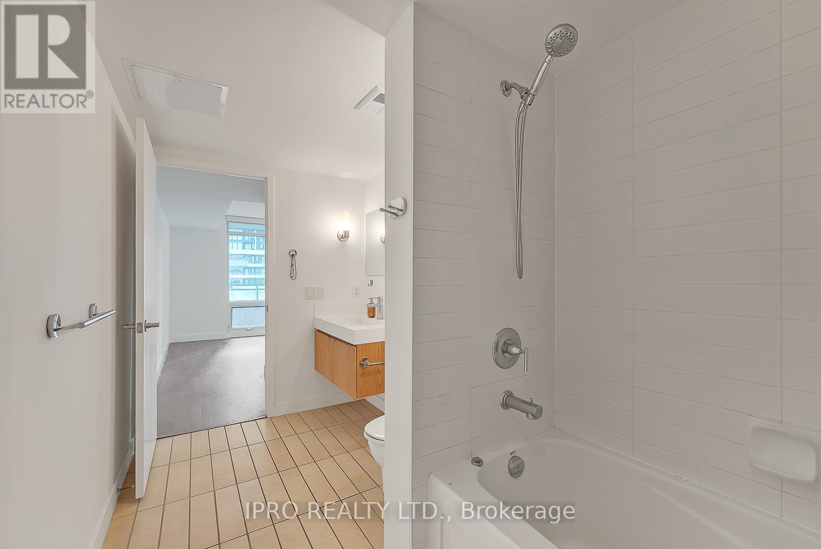 Listing C6047980 - Large Photo # 23
