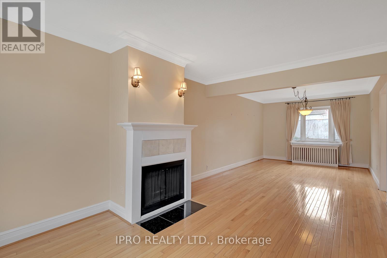 Listing C6048132 - Large Photo # 3