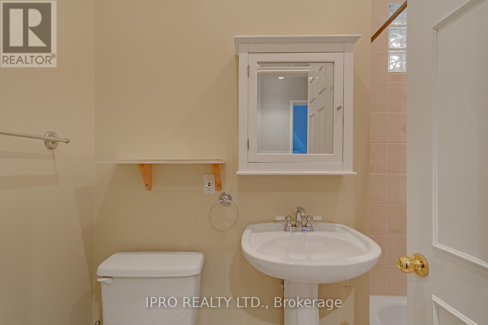 Listing C6048132 - Large Photo # 23