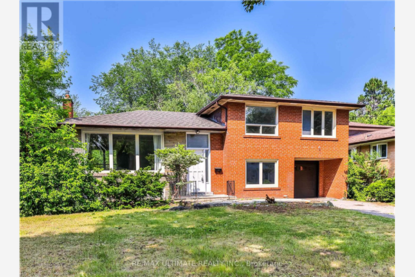104 MAXOME AVE, Toronto