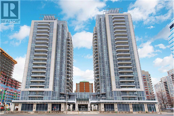 #809 -5791 YONGE ST, Toronto