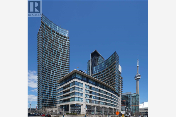 #910 -8 TELEGRAM MEWS, Toronto
