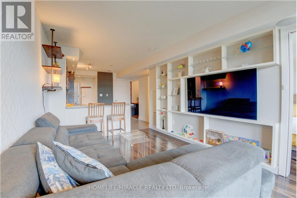 #511 -15 FORT YORK BLVD, Toronto