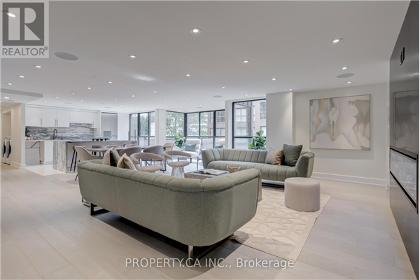 #402 -164 CUMBERLAND ST, Toronto