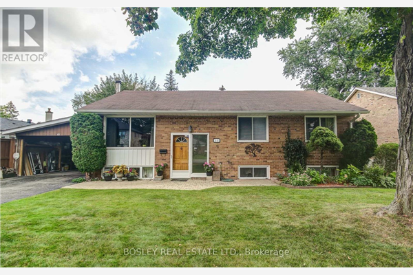 15 CEDARBANK CRES, Toronto