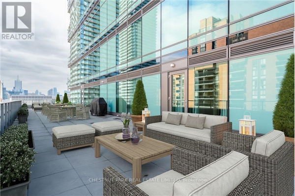 #1402 -77 CHARLES ST W, Toronto
