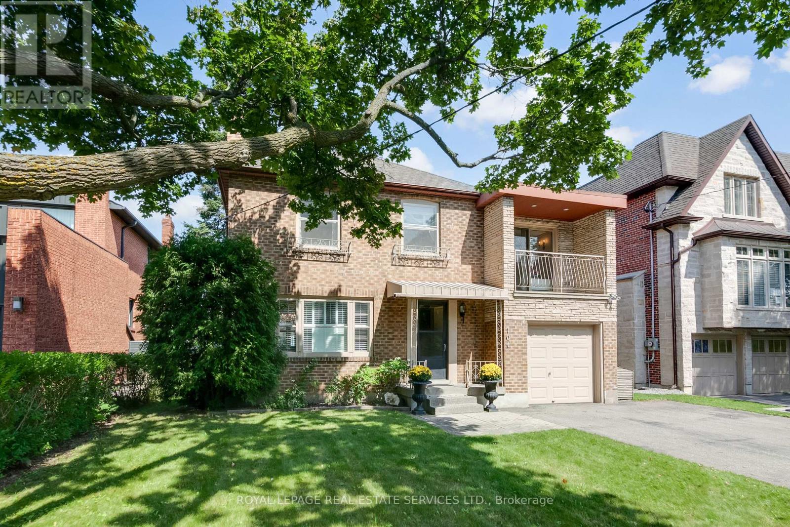 104 LAURELCREST AVE