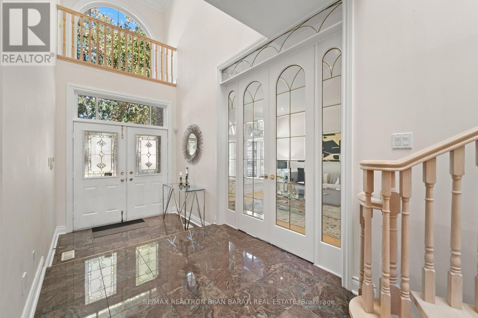 391 EMPRESS AVE