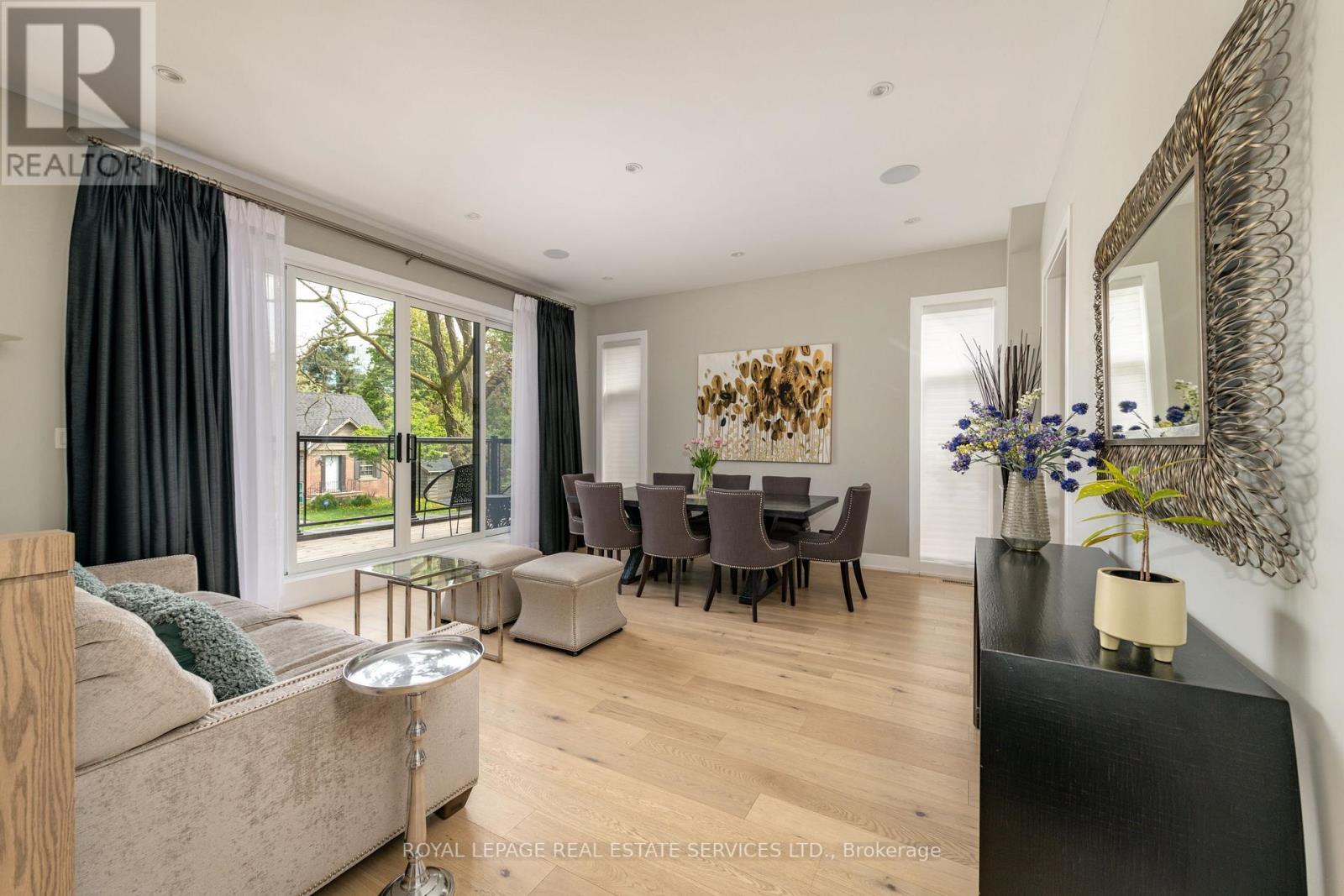23 ANNDALE DR