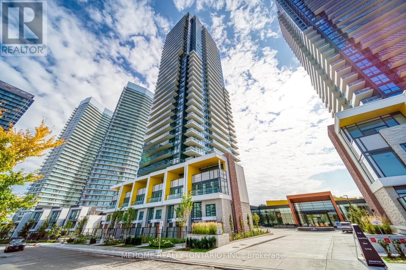 #901 -95 MCMAHON DR, #901