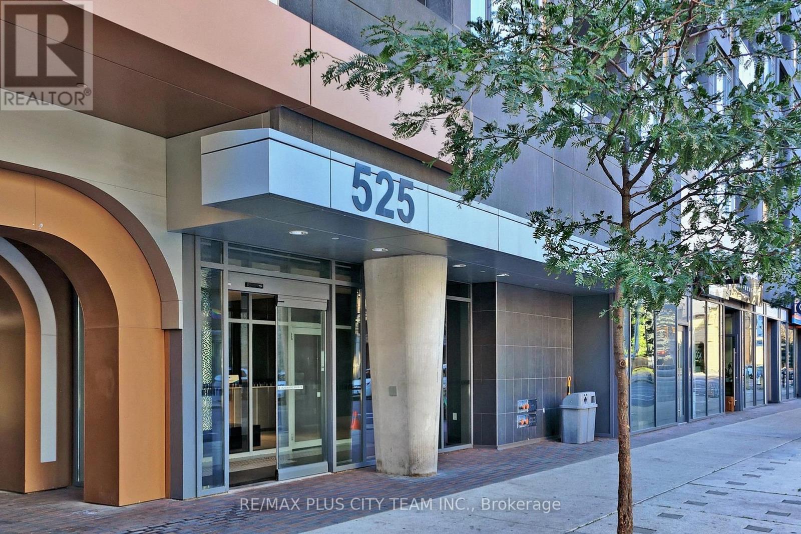 #1006 -525 ADELAIDE ST W, #1006