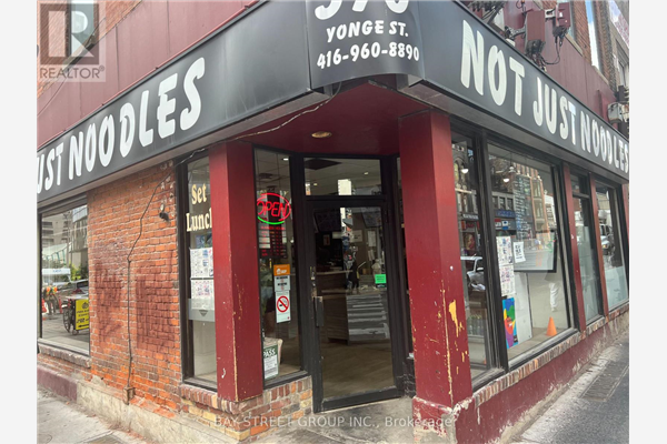 570 YONGE ST, Toronto
