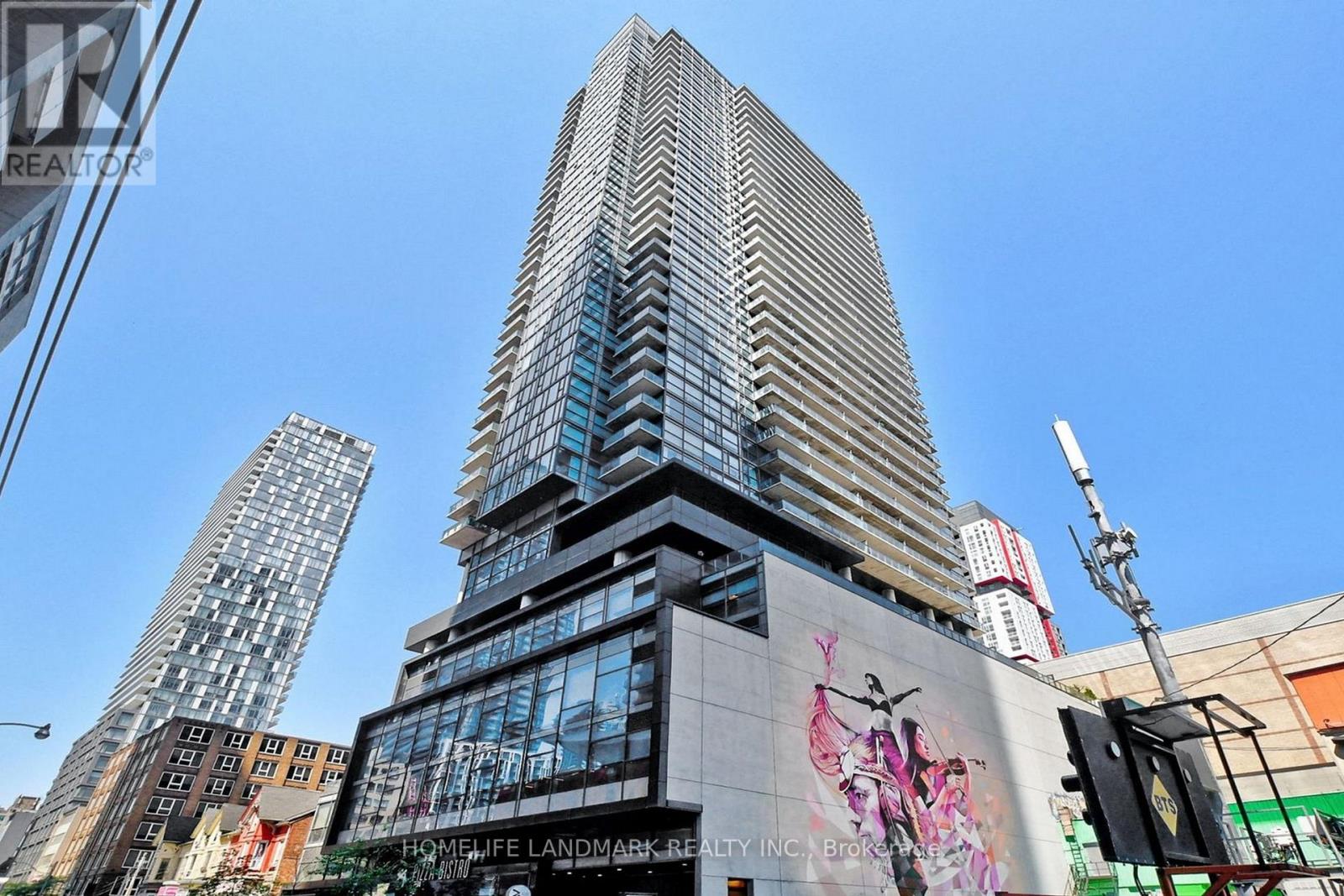#2911 -290 ADELAIDE ST W, #2911