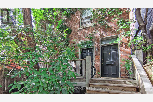692 RICHMOND ST W, Toronto