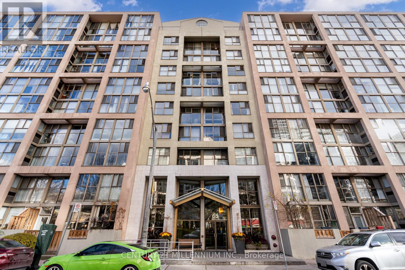 #403 -65 SCADDING AVE, #403