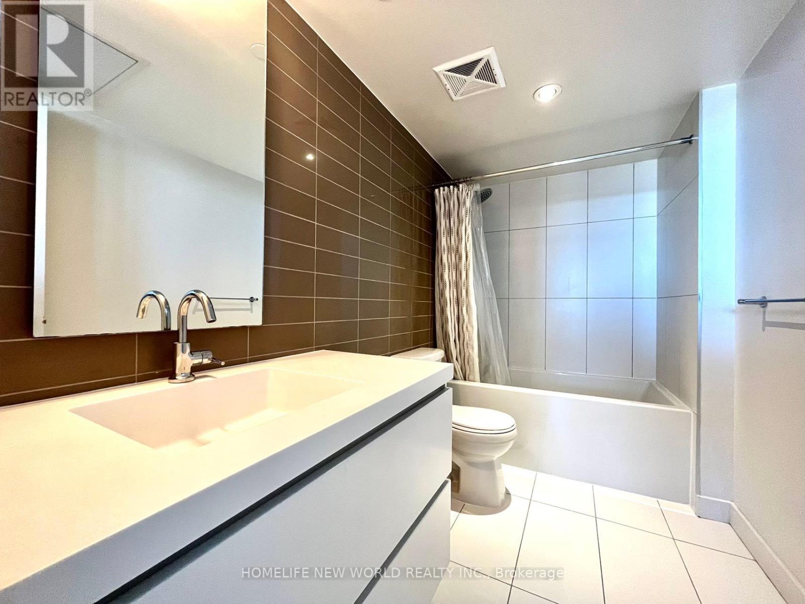 #4108 -85 QUEENS WHARF RD