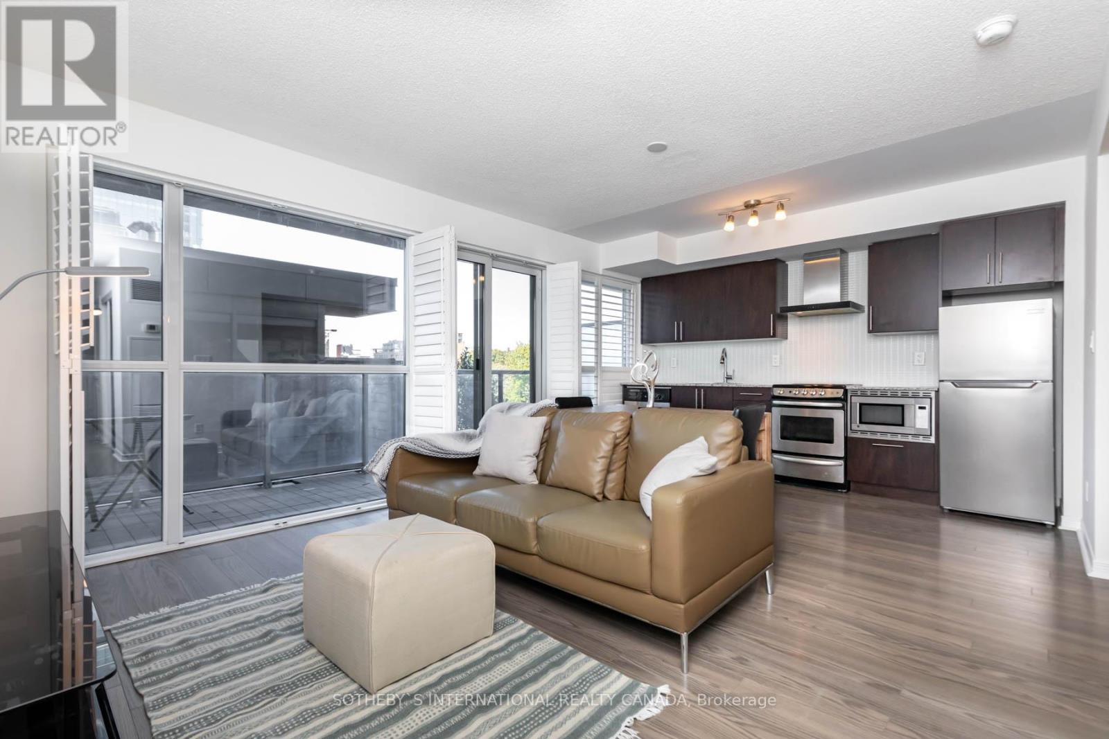 #414 -352 FRONT ST W, #414