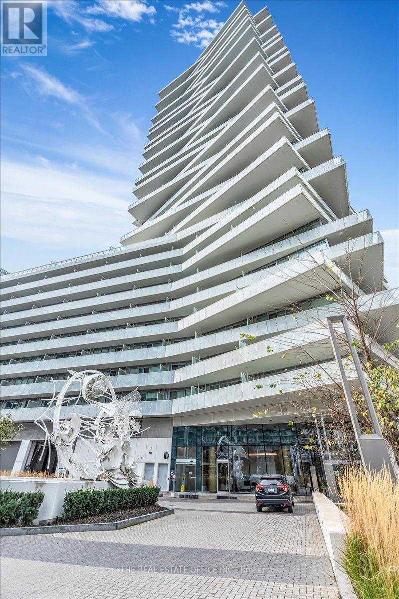 #2310 -15 QUEENS QUAY E, #2310