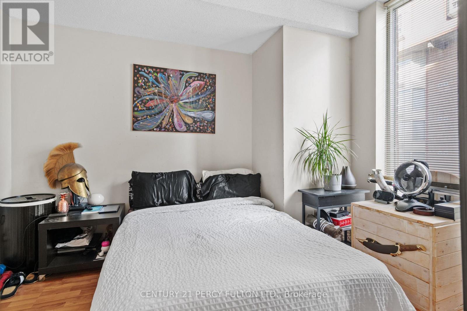 #2101 -55 CENTRE AVE, #2101