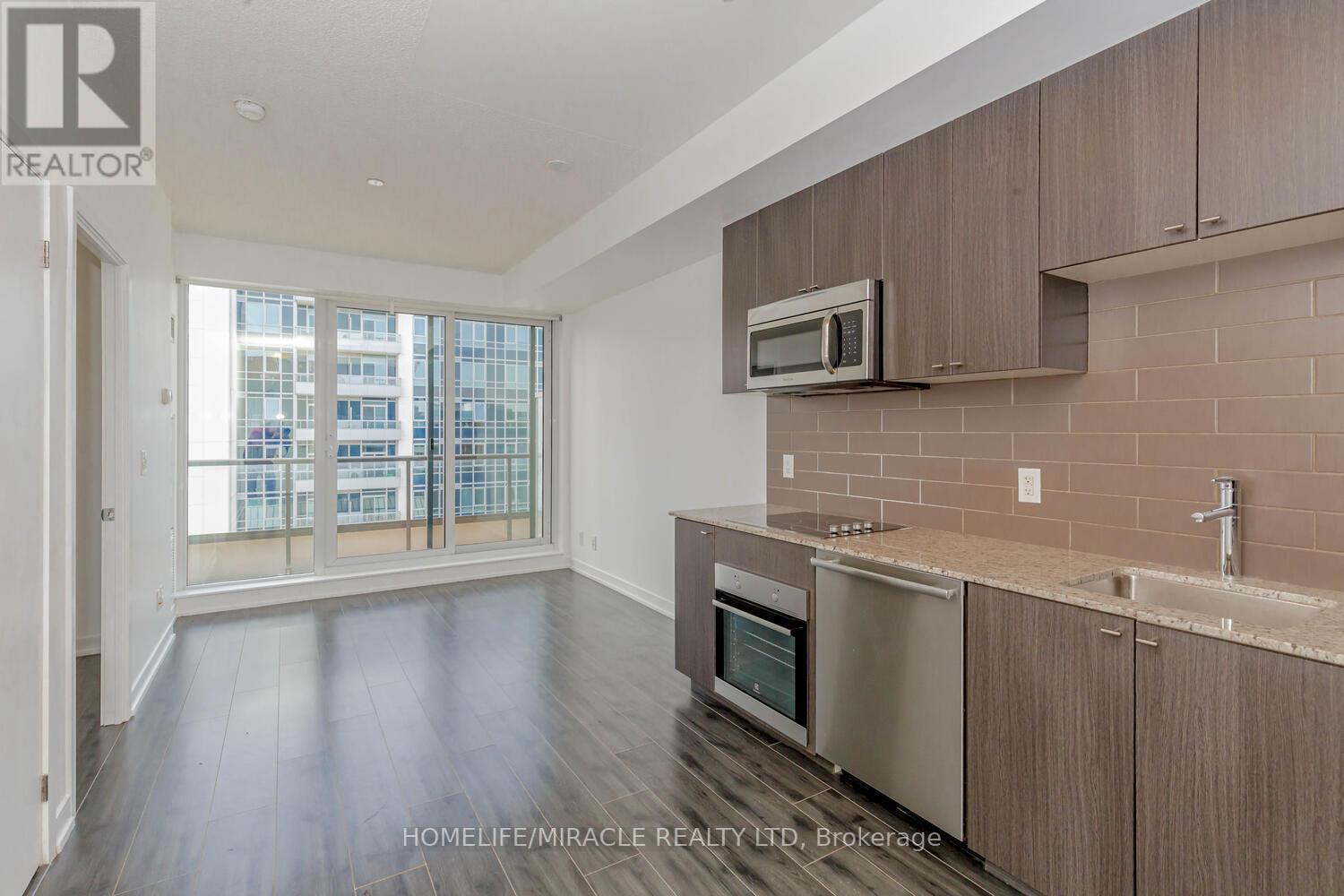 #711 -18 REAN DR, #711