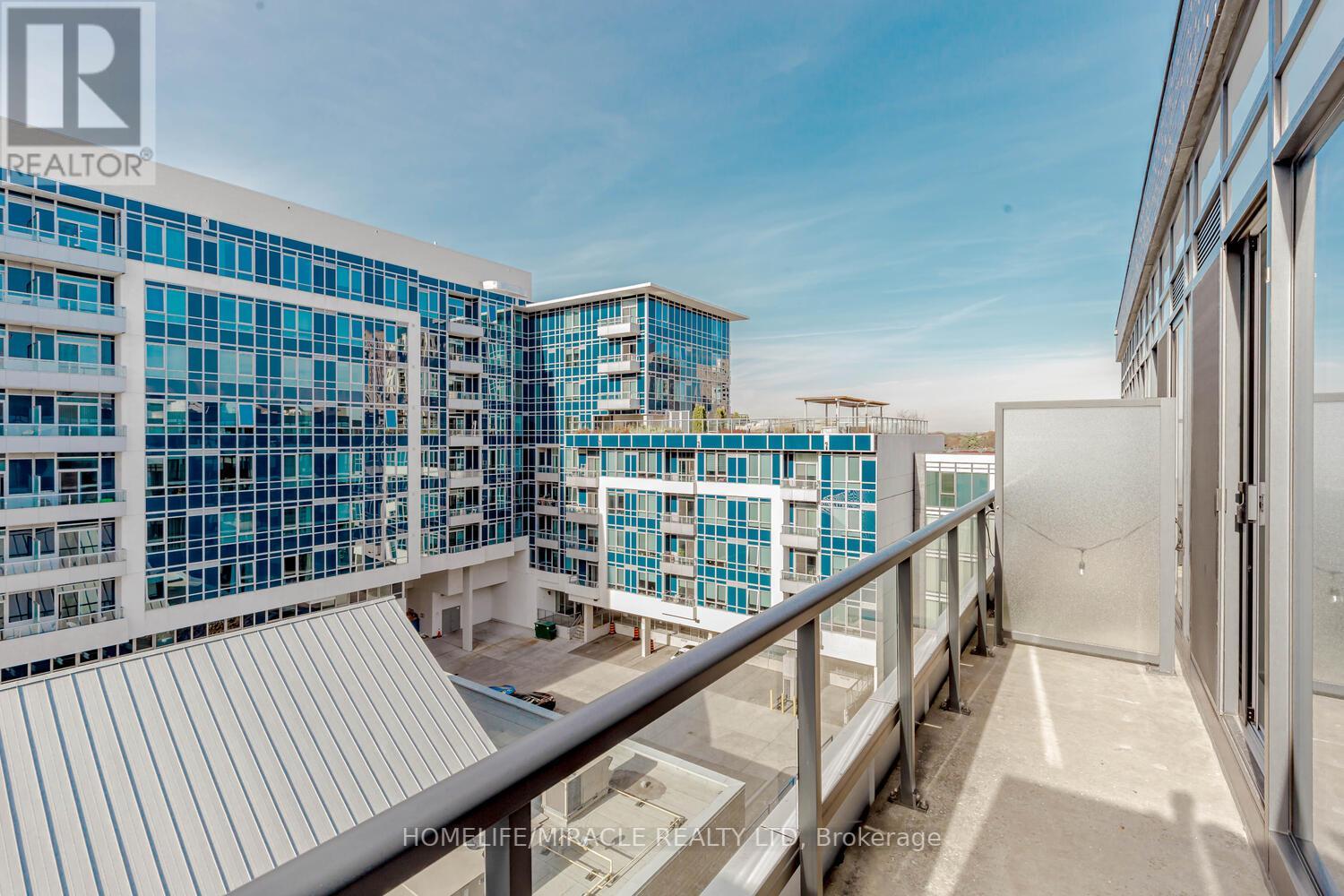 #711 -18 REAN DR, #711