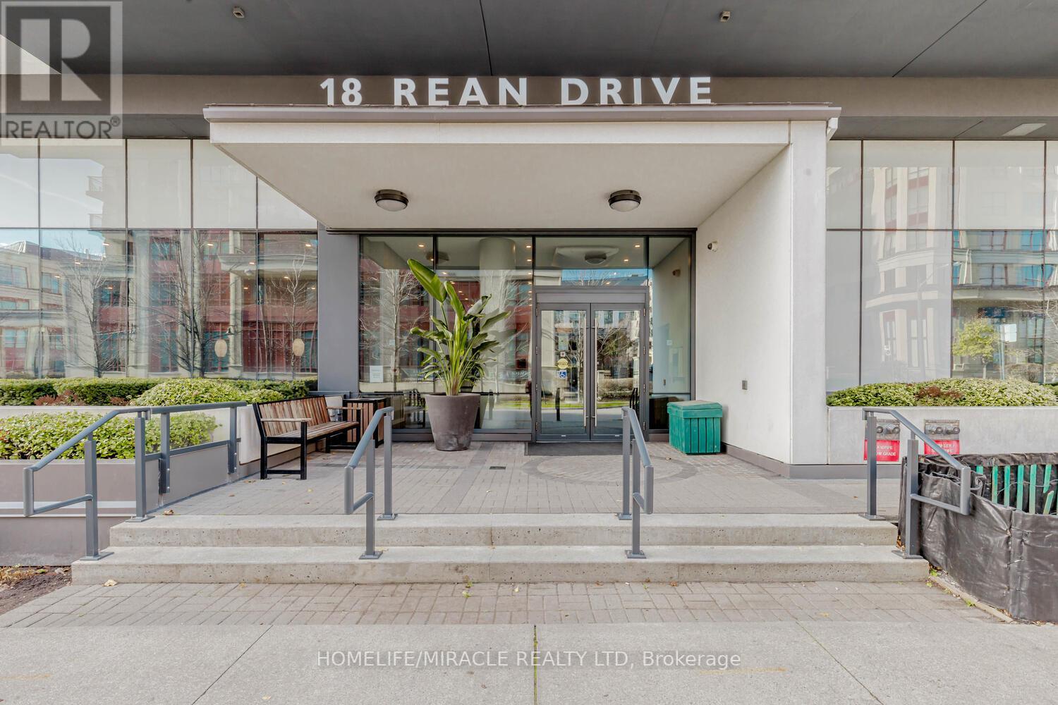 #711 -18 REAN DR, #711