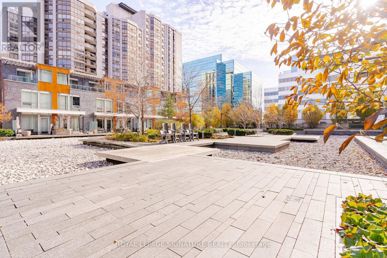 #2003 -88 SHEPPARD AVE E, #2003
