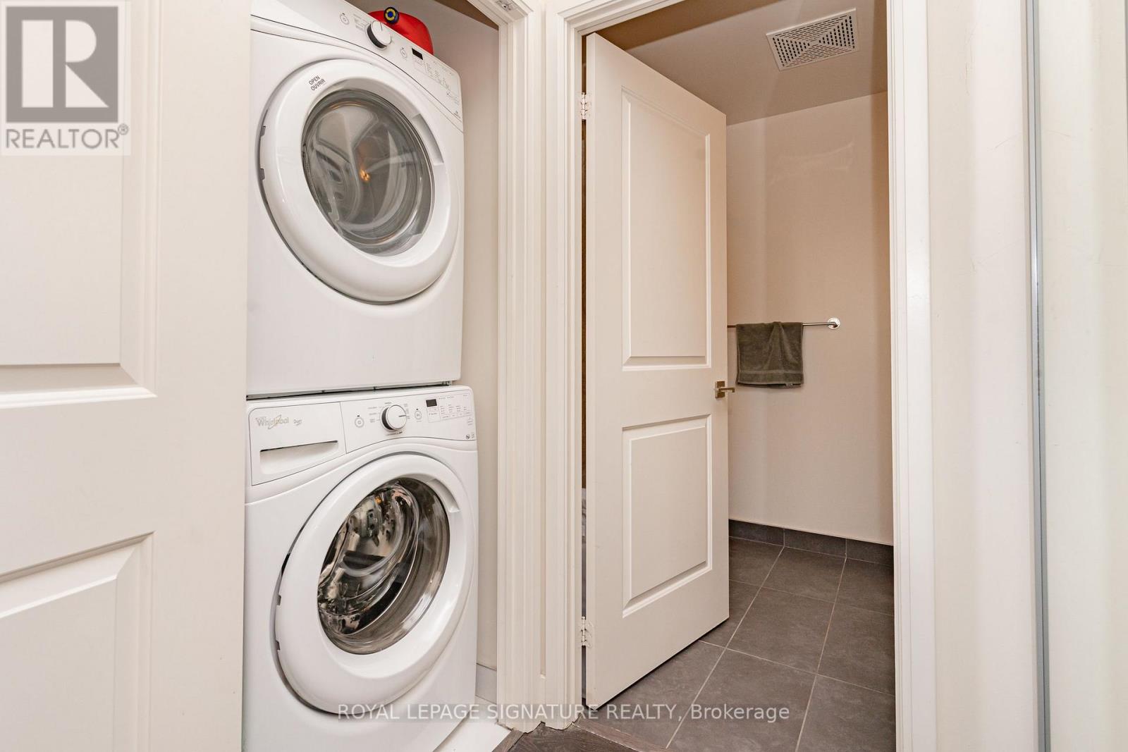 #2003 -88 SHEPPARD AVE E, #2003