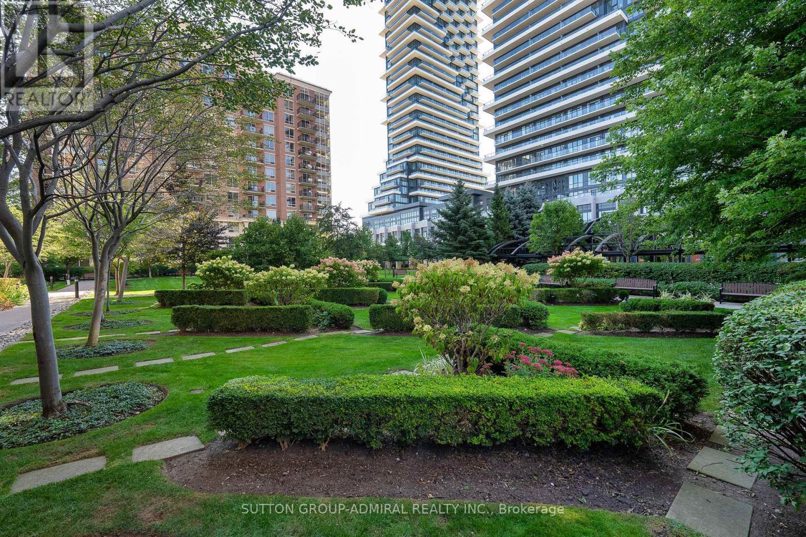 #409 -1103 LESLIE ST, #409