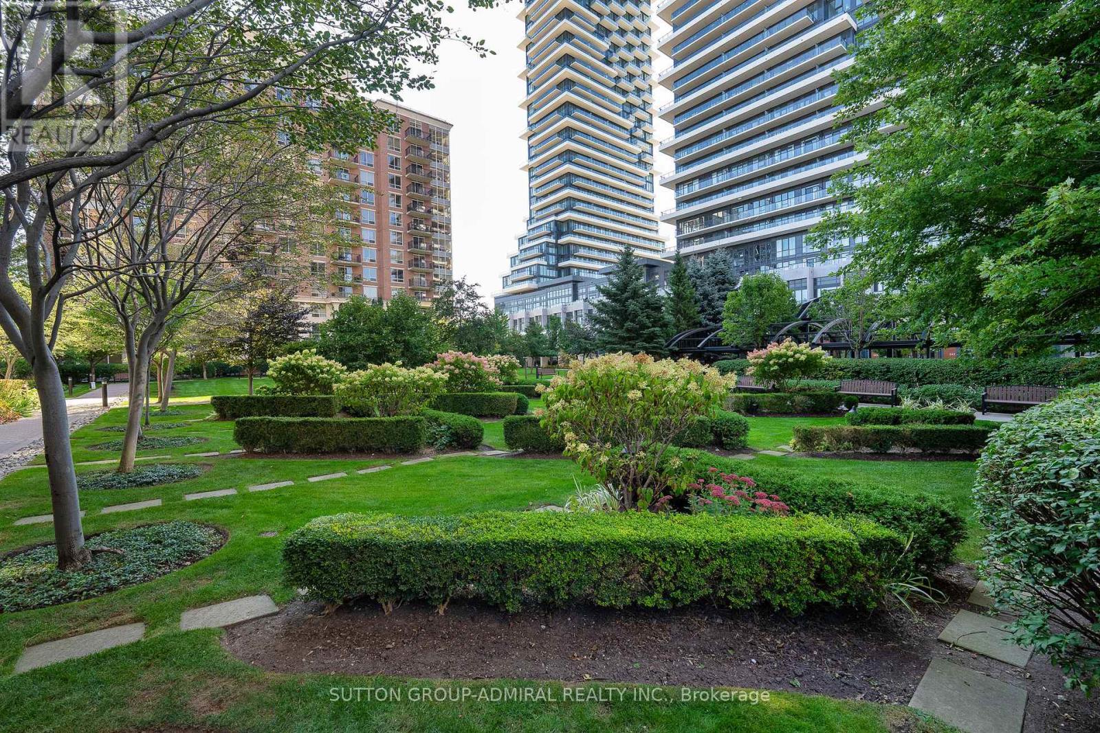 #409 -1103 LESLIE ST, #409