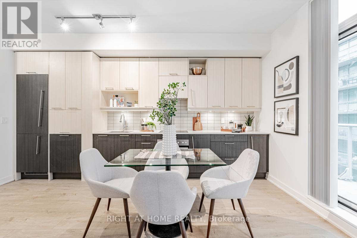 #507 -30 NELSON ST, #507