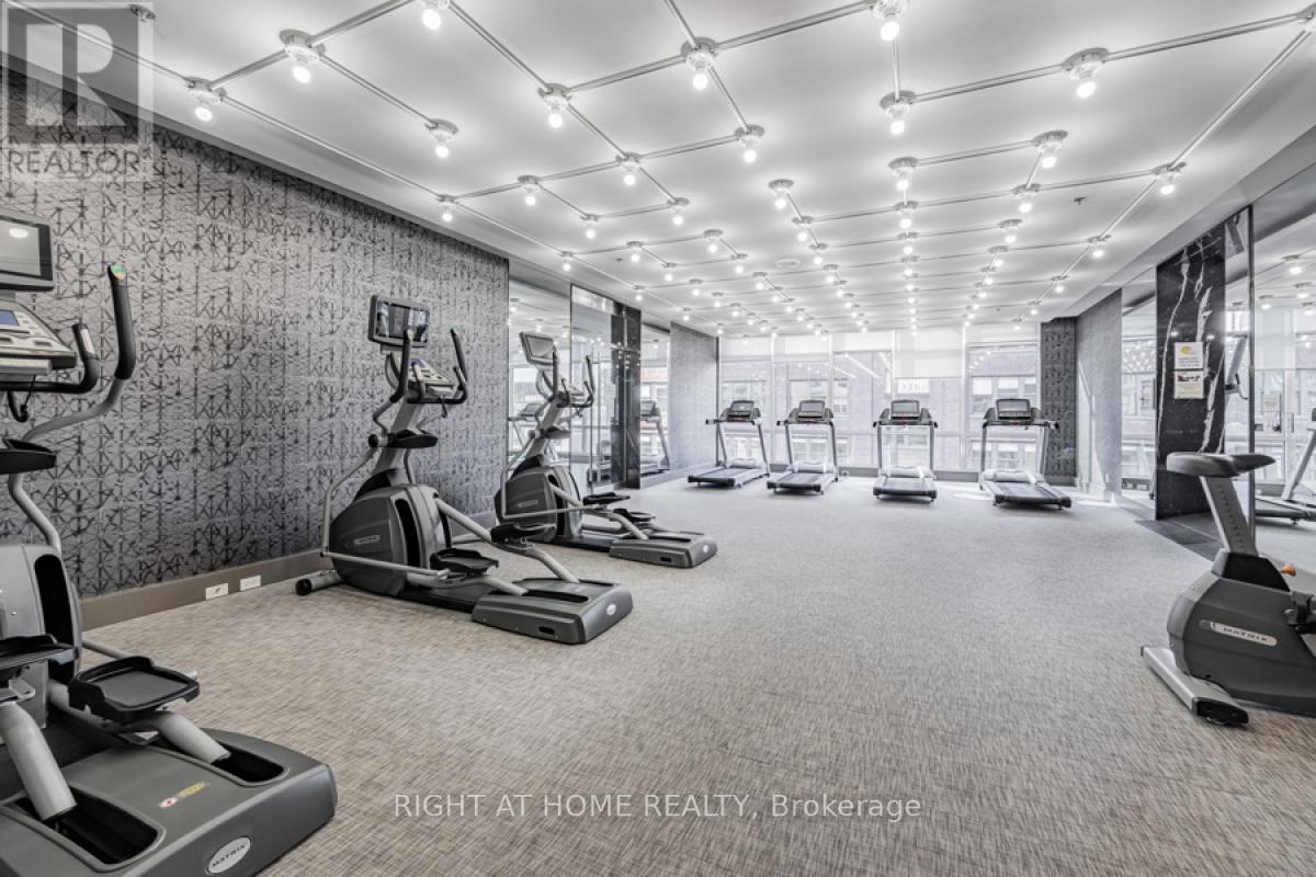 #507 -30 NELSON ST, #507