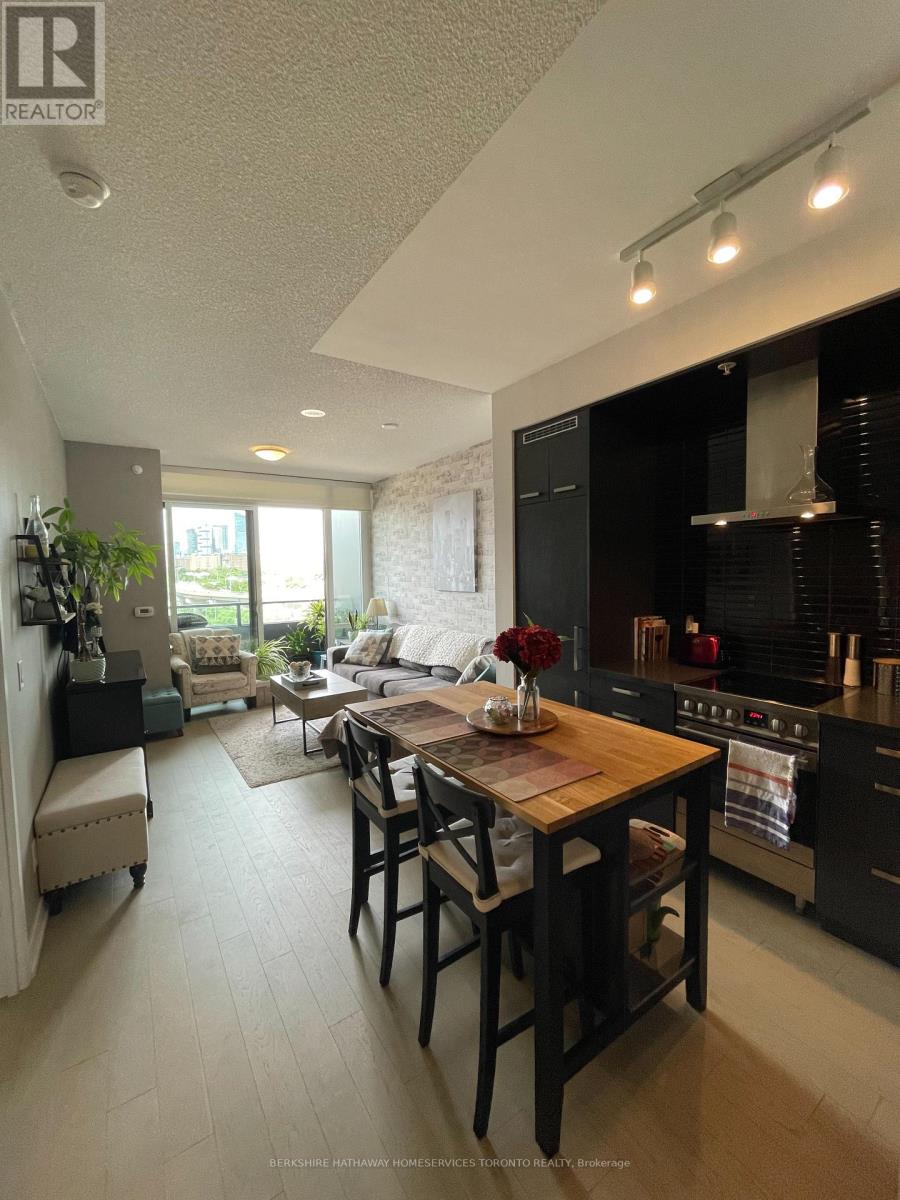 #N424 -120 BAYVIEW AVE, #N424