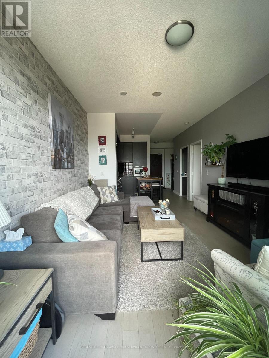 #N424 -120 BAYVIEW AVE, #N424