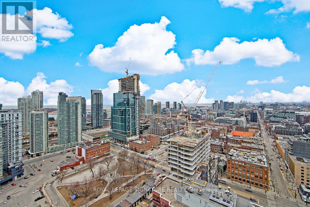 #3210 -375 KING ST W, #3210