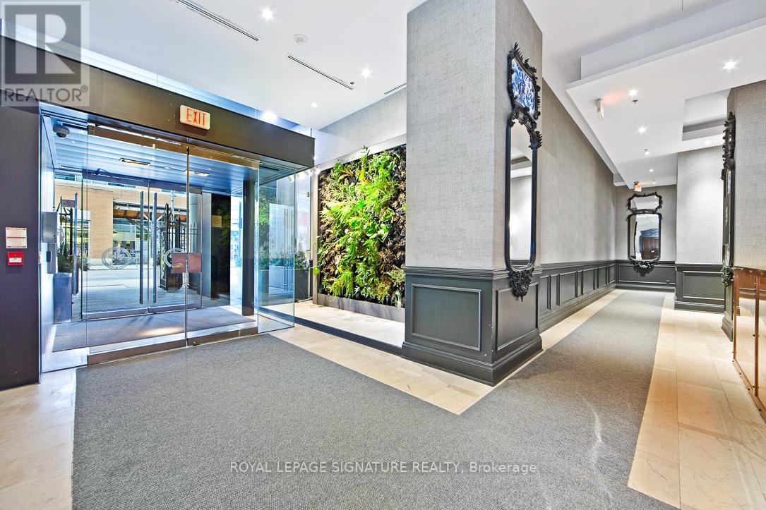 #3210 -375 KING ST W, #3210
