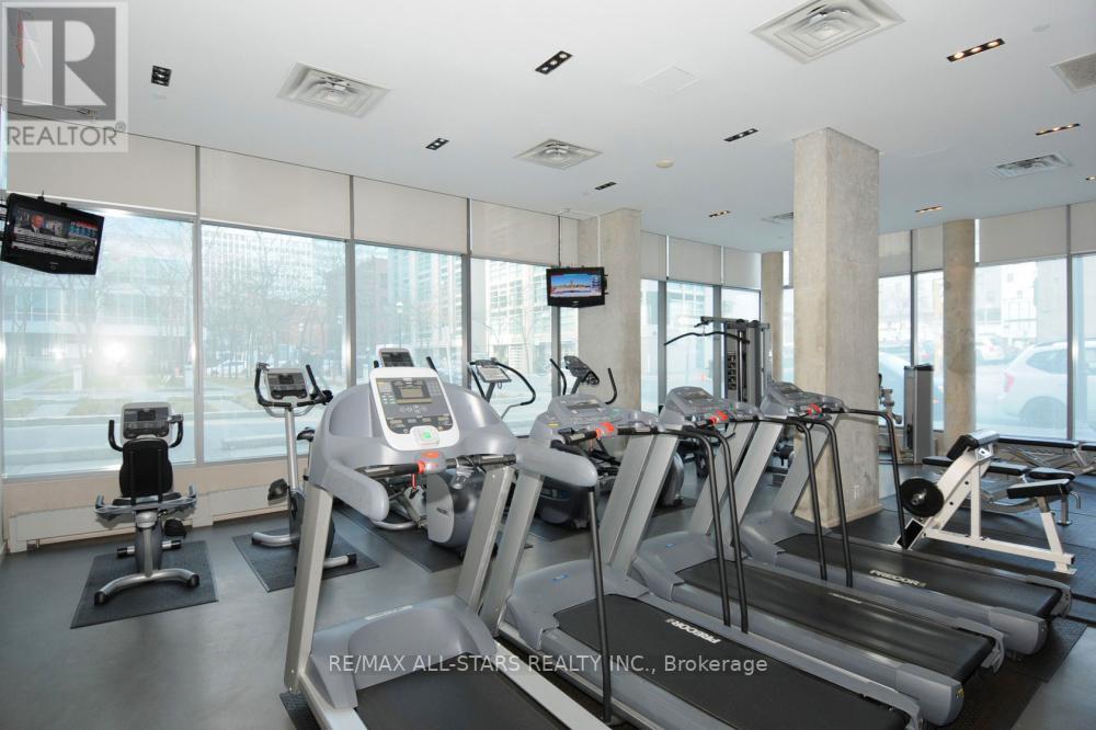 #2306 -33 LOMBARDI ST, #2306