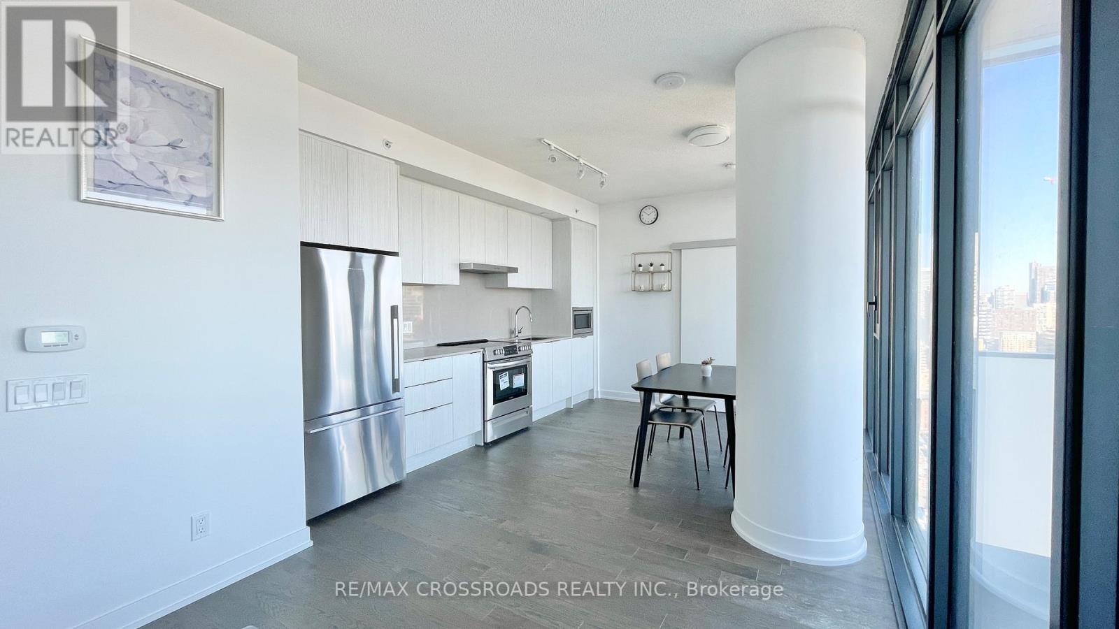 #2816 -25 RICHMOND ST E, #2816