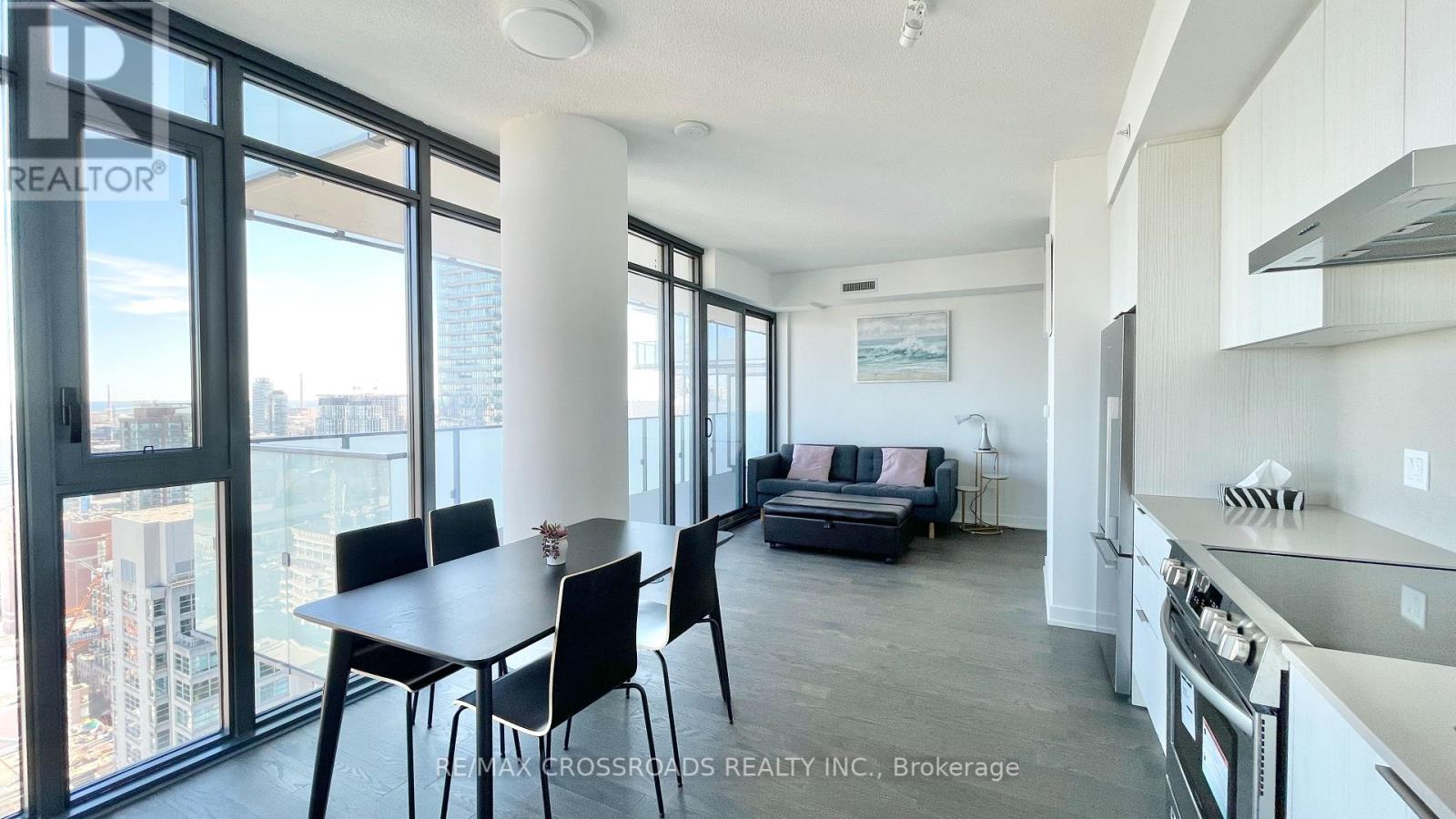#2816 -25 RICHMOND ST E, #2816