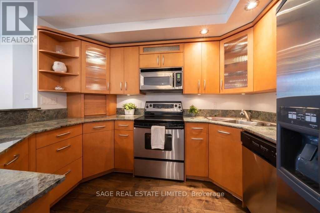 #2408 -25 THE ESPLANADE AVE, #2408
