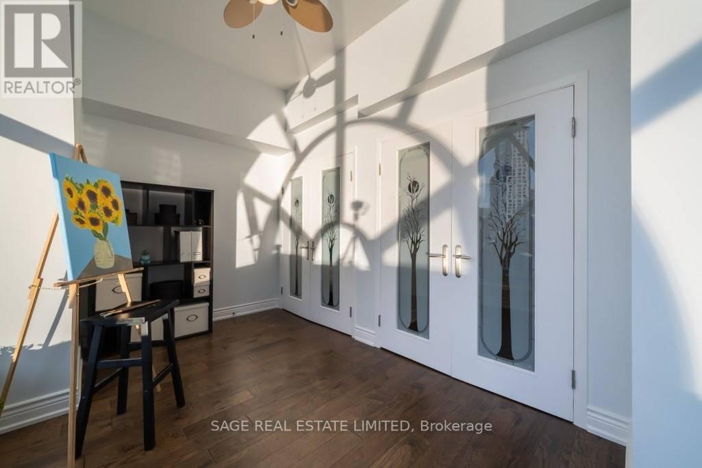 #2408 -25 THE ESPLANADE AVE, #2408