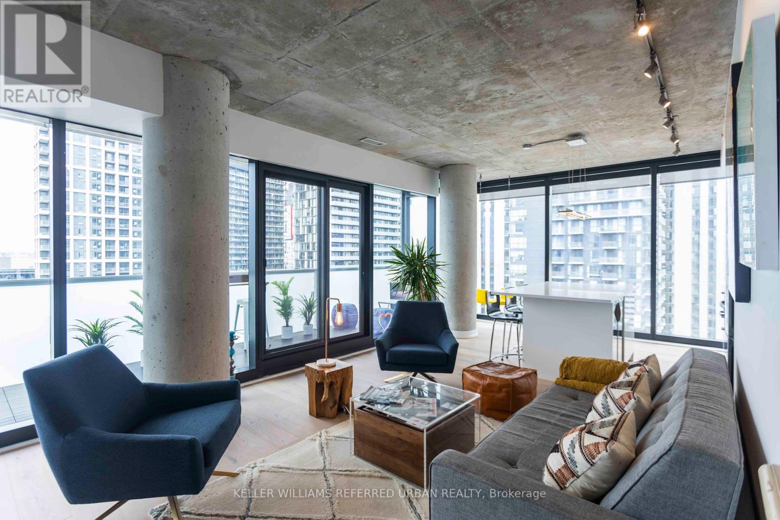 #2406 -11 CHARLOTTE ST, #2406