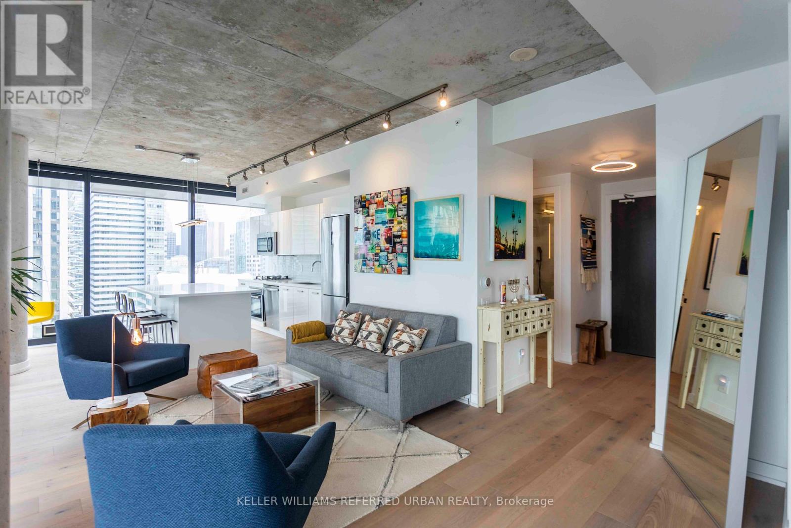 #2406 -11 CHARLOTTE ST, #2406