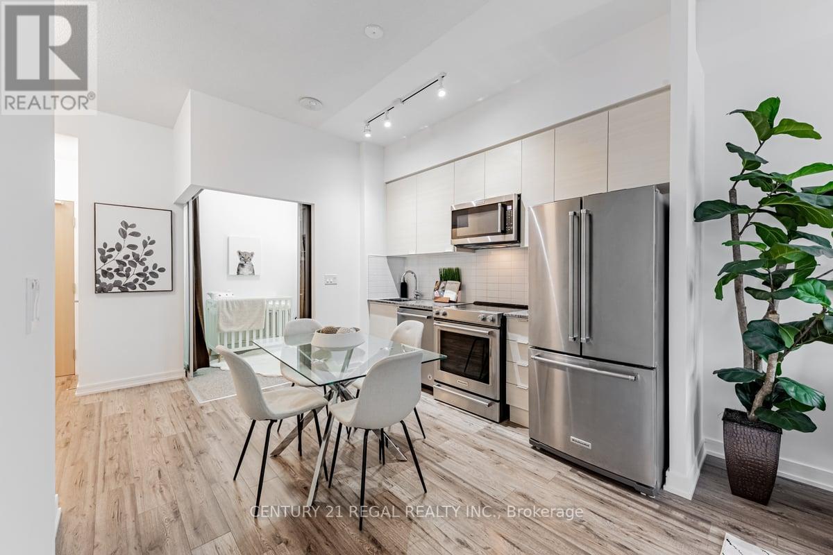 #721 -621 SHEPPARD AVE E, #721