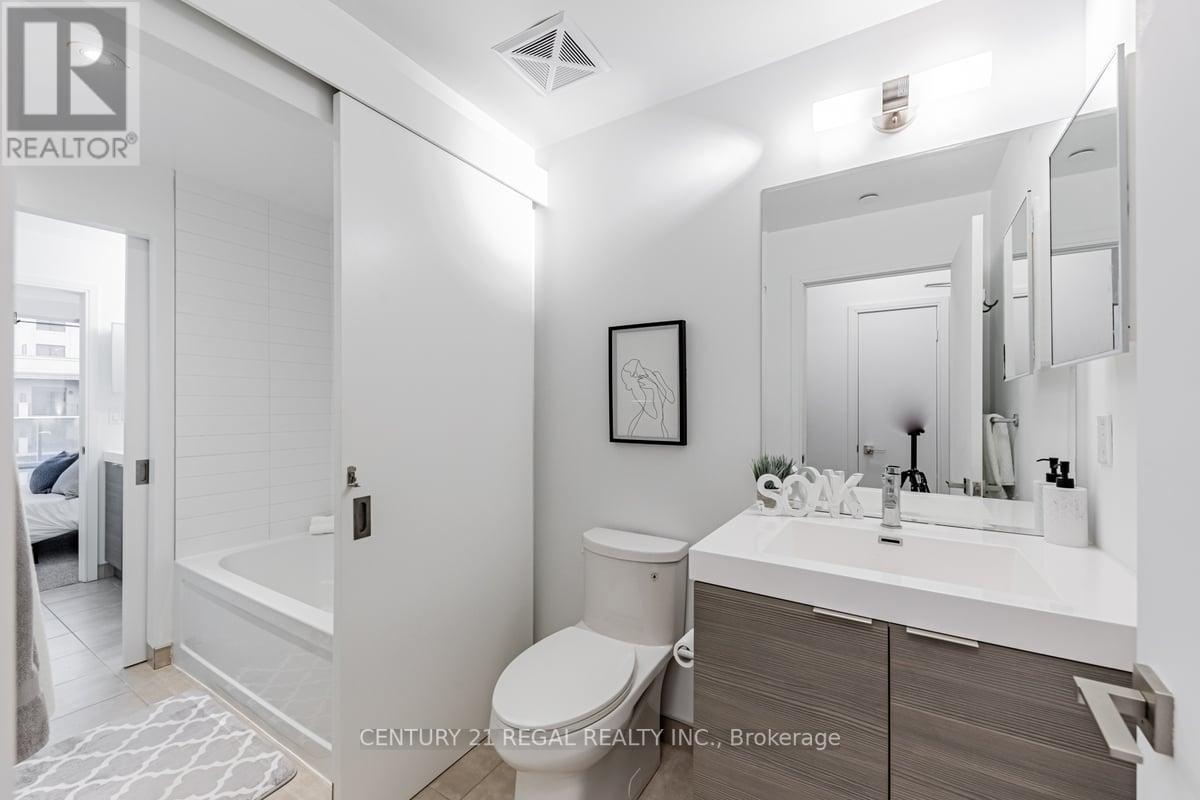 #721 -621 SHEPPARD AVE E, #721