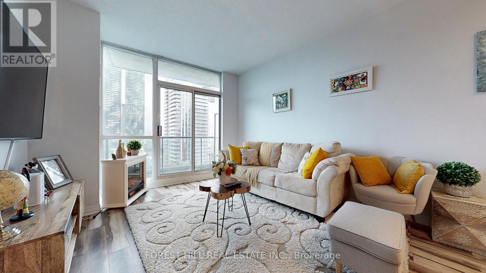 #2207 -16 YONGE ST, #2207