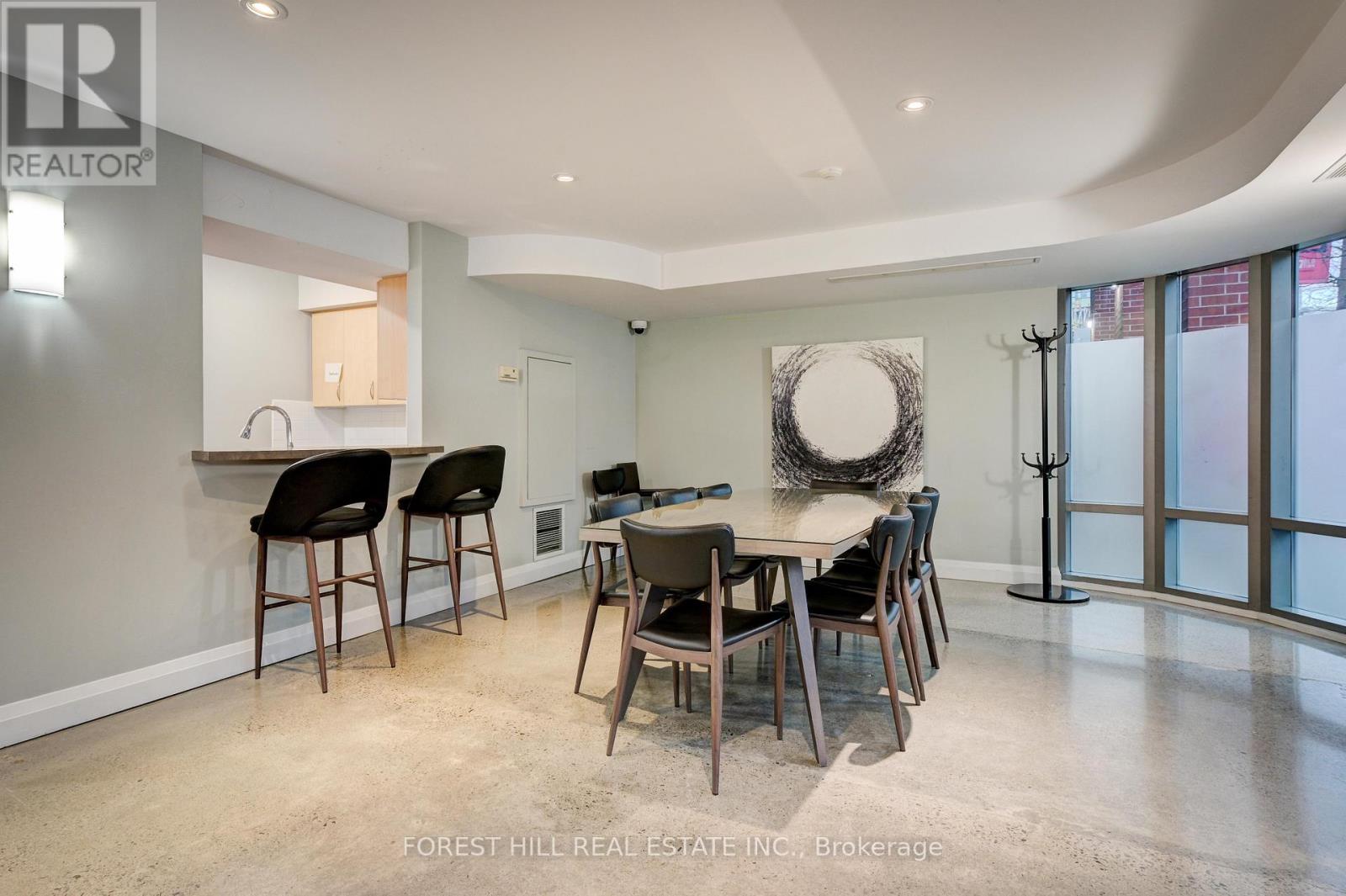 #607 -255 RICHMOND ST E, #607