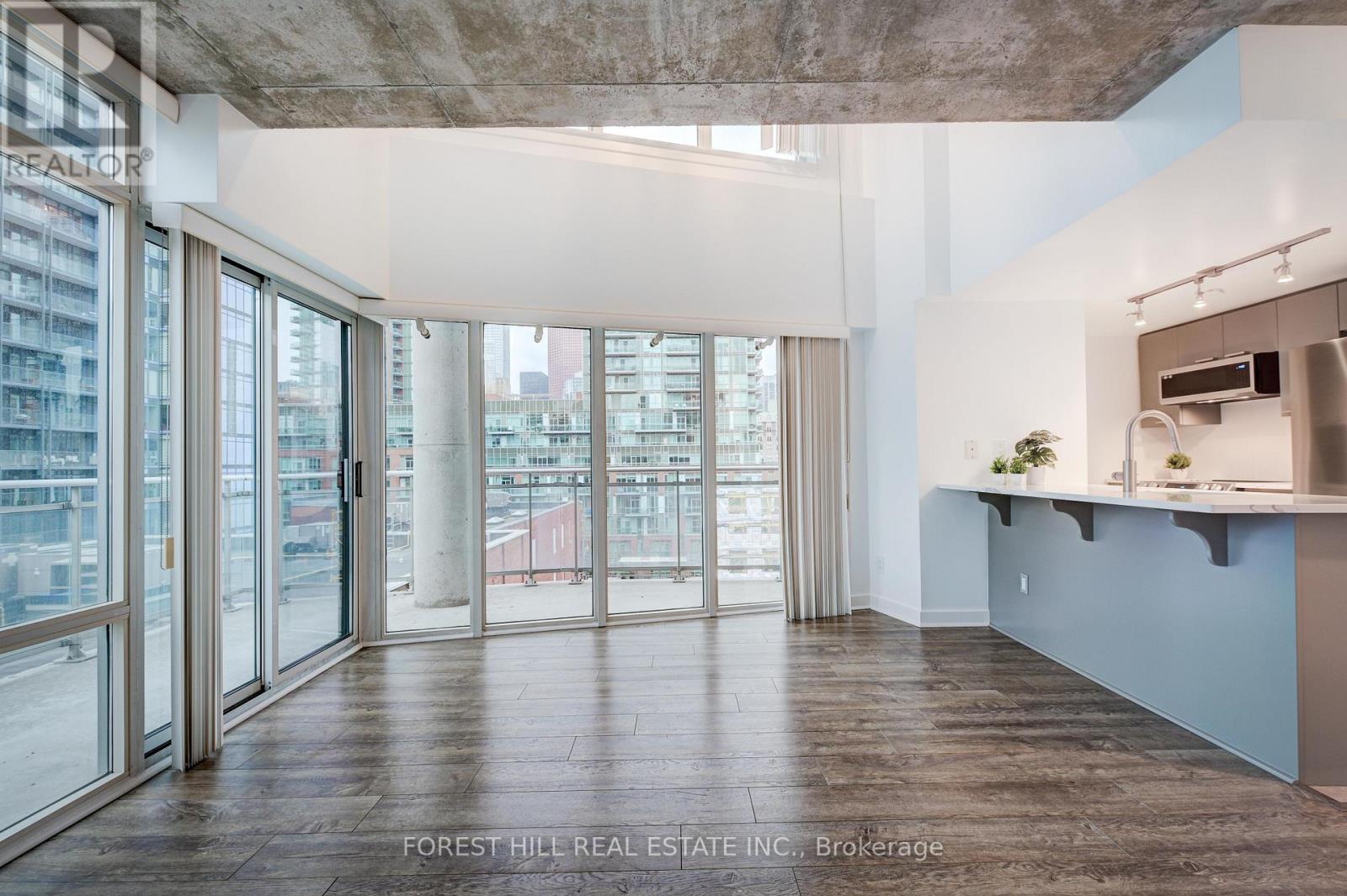 #607 -255 RICHMOND ST E, #607