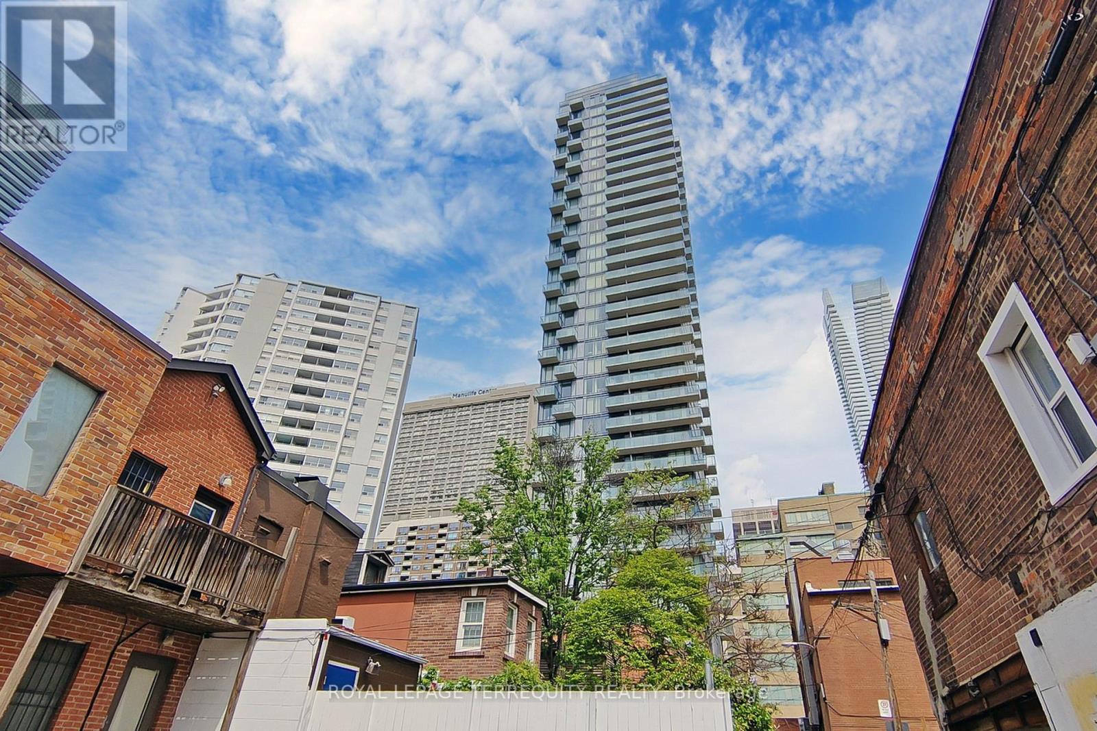 #1609 -75 ST NICHOLAS ST, #1609